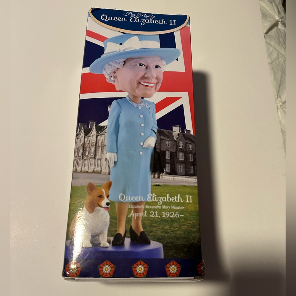 Queen Elizabeth II Bobblehead